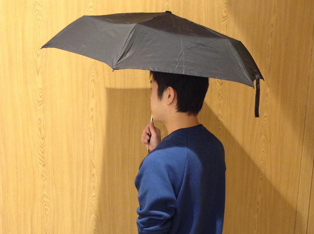 イオンモール茨木 梅雨の時期に頼れる一本 晴雨兼用 軽量 折りたたみ傘 スタッフのおすすめ 無印良品