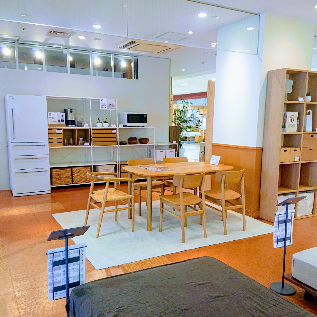 熊谷ティアラ21】大型家具の展示が増えました！｜ 無印良品