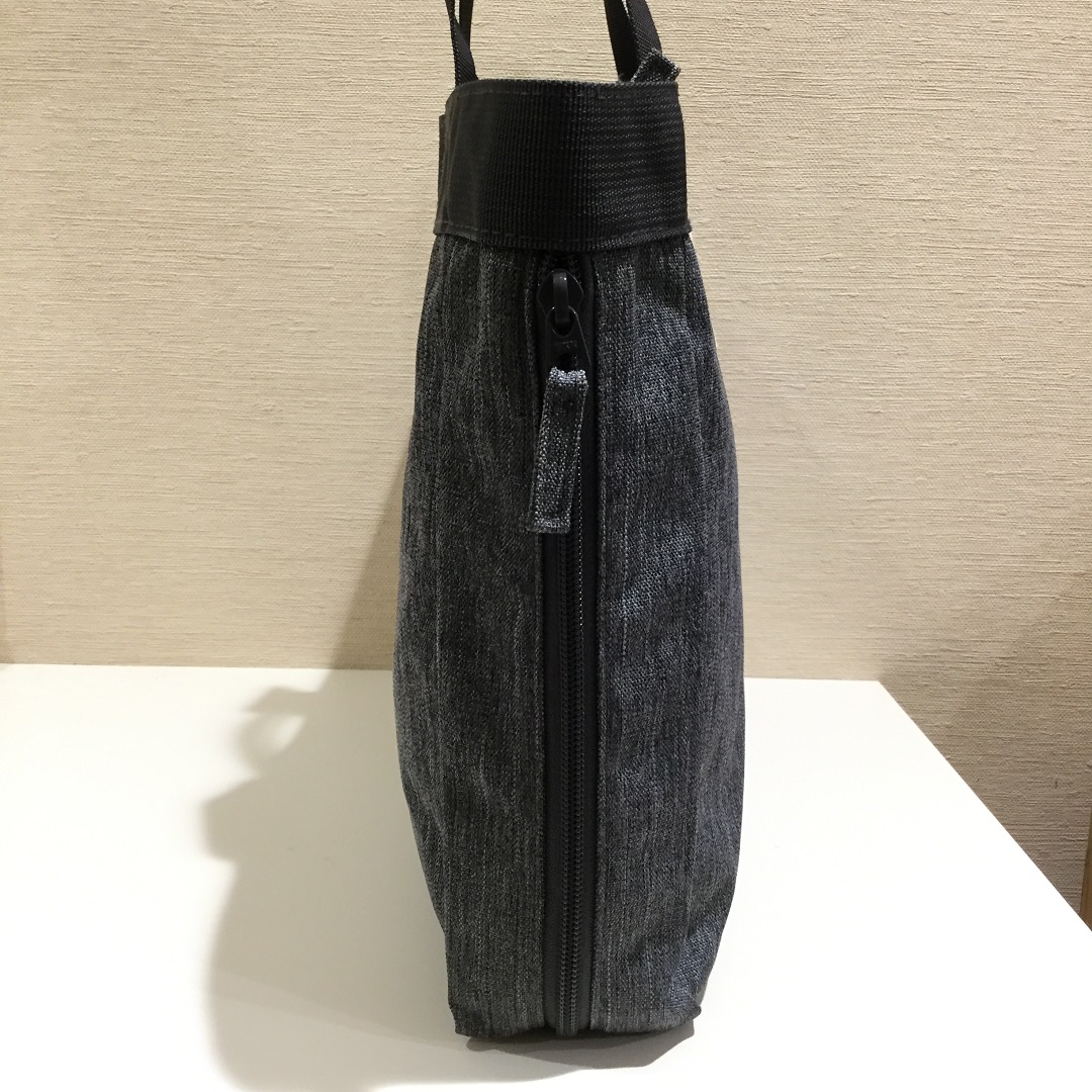 SUNAMO】荷物の量で広げられる 撥水 トートバッグ｜ 無印良品