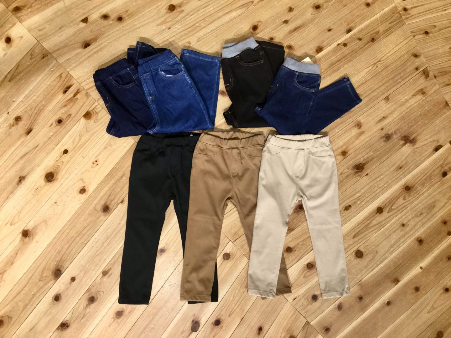 シエスタハコダテ らくらく動けるボトムシリーズ 毎日無印良品 無印良品